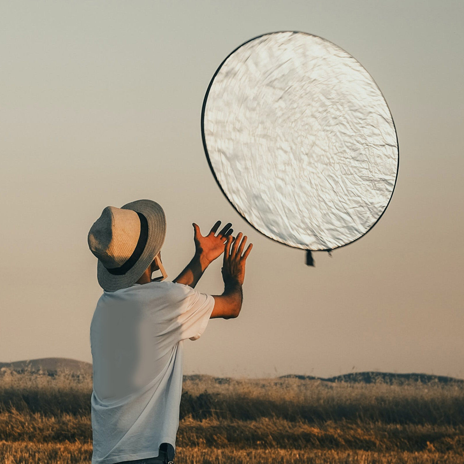 عاكس ضوئي للتصوير، لوح عاكس قا - مراجعة Photography Lighting Outdoor وسعره